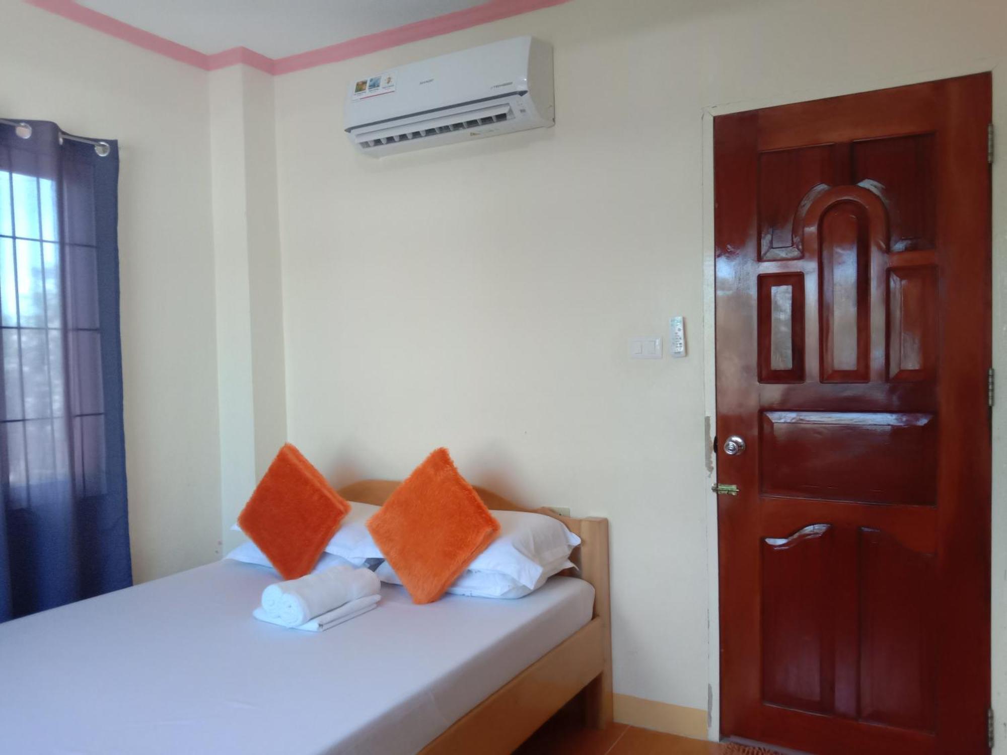 Friz Love Room Rental San Juan  Buitenkant foto